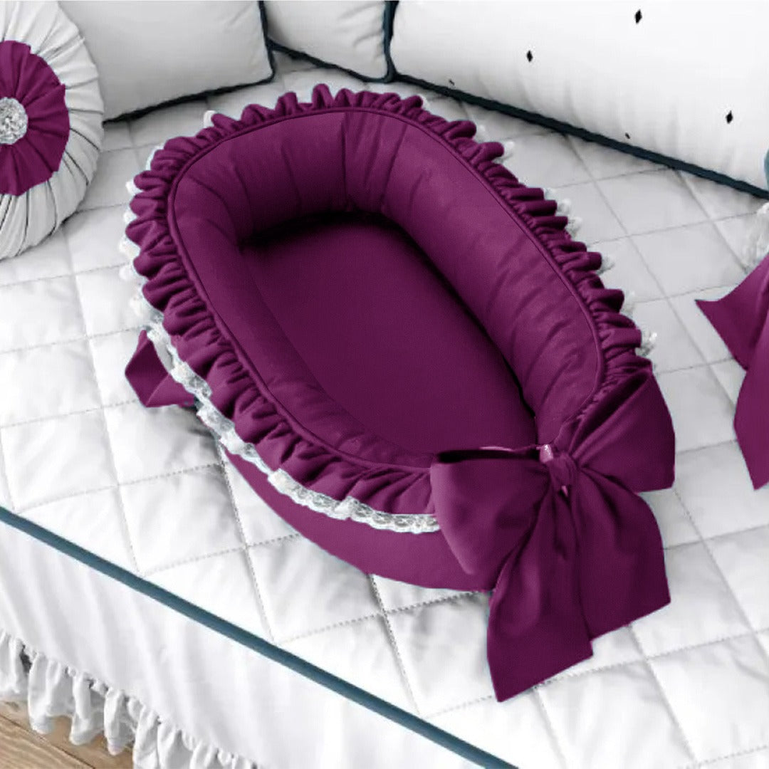 Newborn Baby Nest / Co Sleeping Portable Baby Bed